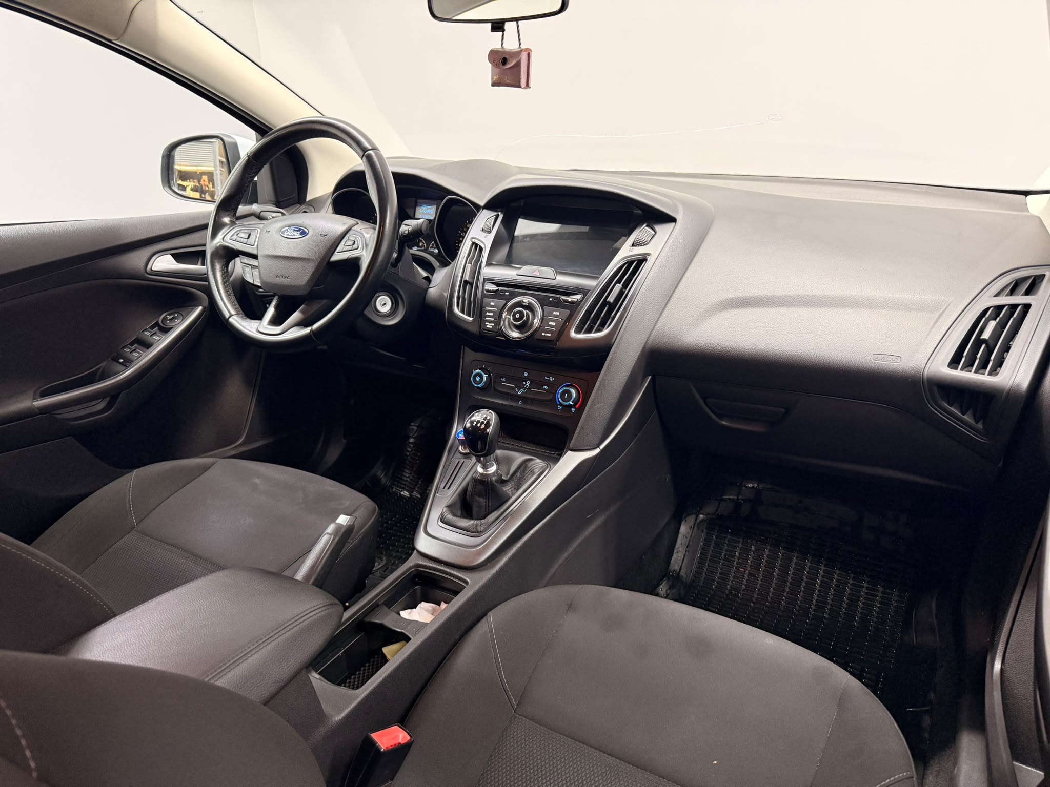 FORD FOCUS 11